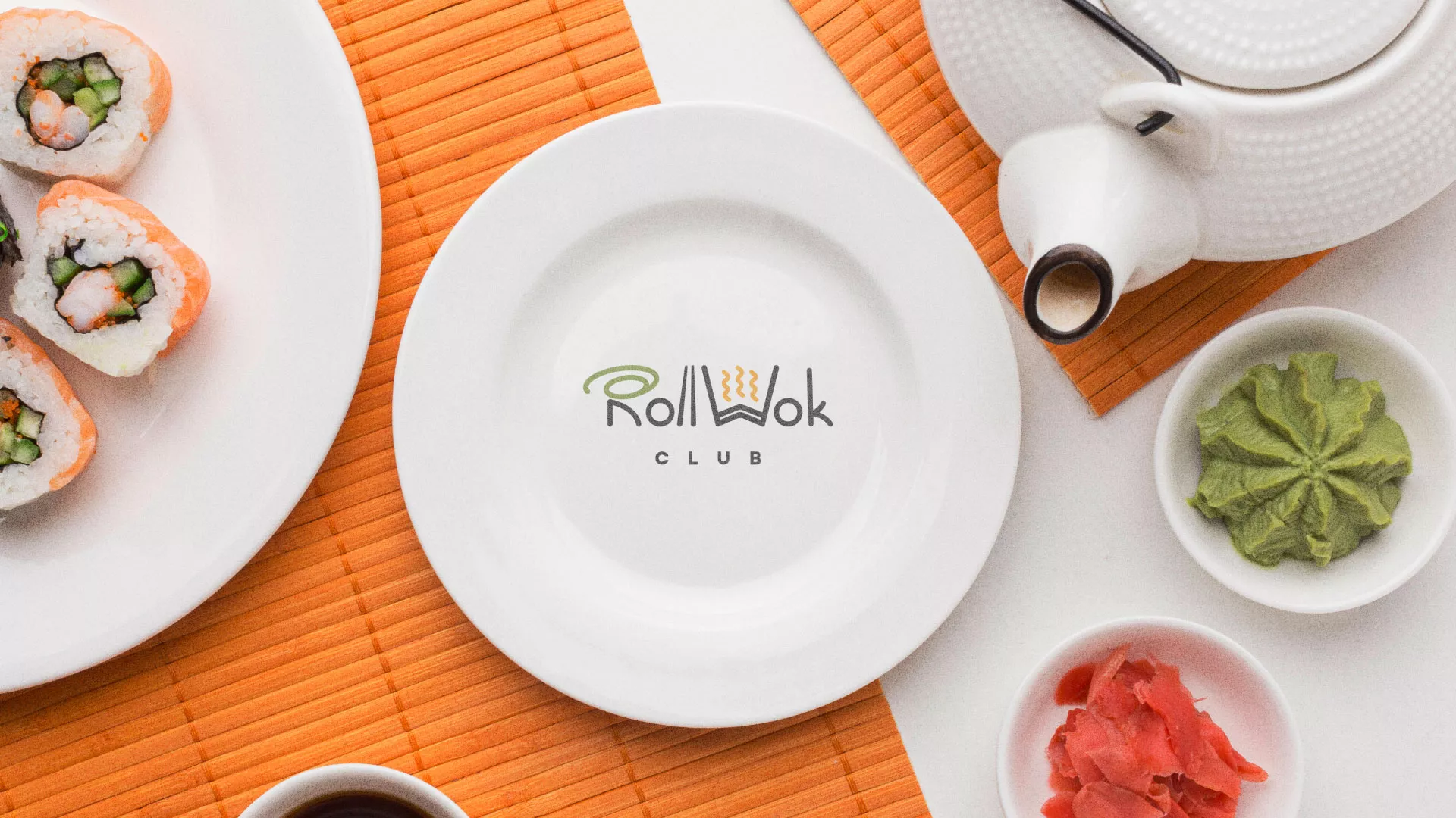 Разработка логотипа и фирменного стиля суши-бара «Roll Wok Club» в Себеже